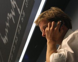 Мировой негатив и падение индексов Укрнафты обвалили фондовый рынок Украины