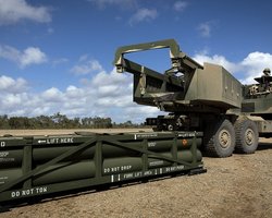 Мир в Україні: ЄС представив новий план допомоги ЗСУ, якщо Трамп не зупинить Путіна