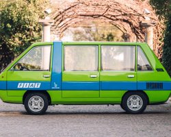 Від творця Lamborghini Countach: із молотка піде розкішний шестидверний FIAT 70-х (фото)