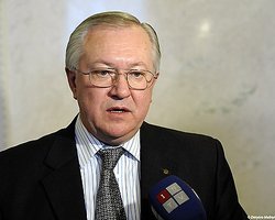 Оппозиция договоренности Януковича назвала изменой