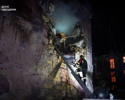 Ночной удар РФ по жилым домам Одессы: есть погибшие и пострадавшие, детали (фото)