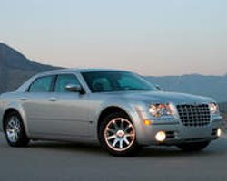 На аукцион eBay выставили Chrysler 300C президента США
