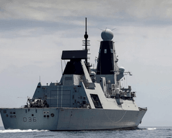 "Мы отстаивали закон", - Борис Джонсон о проходе корабля Defender в Черном море