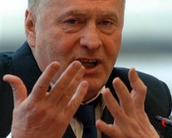 Жириновский призывает открыть границу между Украиной и Россией  