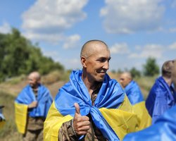 Украина вернула из российского плена 95 защитников, — Зеленский (фото, видео)