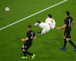 Не поспішайте нас хоронити: Німеччина врятувалася від сенсаційної поразки від Угорщини (відео)