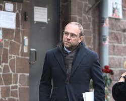 В харьковском суде готовят кровать для Тимошенко, - Власенко