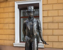 "Обнуляет наш город": мэр Одессы Труханов высказался категорически против переименований