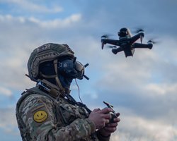 "У них є люди та ресурс": військовий пояснив, чи вдається ЗСУ протистояти "Рубікону" (відео)