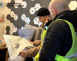 Поножовщина в школе Киева: пострадавшие в реанимации, нападавшему грозит статья за убийство