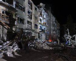 Ударили "Искандером" во время разбора завалов: количество жертв обстрела Покровска возросло (фото)