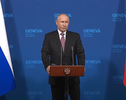 Байден згоден, що ситуацію в Україні потрібно врегулювати за допомогою Мінських угод, — Путін