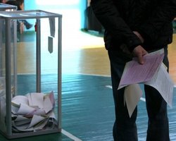 В Запорожской области на участках агитируют за Партию регионов, - КИУ