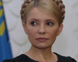 Тимошенко просит объявить траур по Качиньскому