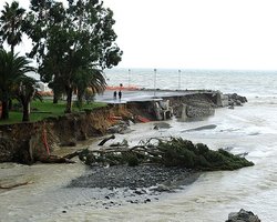 Сильное наводнение во Вьетнаме: более 100 погибших