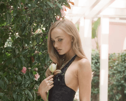 Доньку Джонні Деппа помітили на побаченні з дівчиною: що відомо про їхній роман (фото)