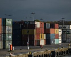 О Tefal и Braun можно забыть: западные бренды перерезают параллельный импорт в РФ, — росСМИ