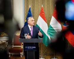 Отказ от финансирования Украины: Орбан хочет запустить "петицию" перед выборами