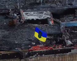 Зачистка Купянска: Нацгвардия установила флаг над горсоветом (видео)