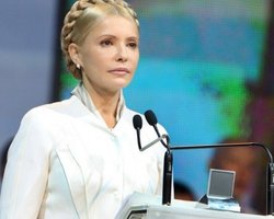 Тимошенко считает админреформу Януковича политической чисткой