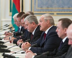 Лукашенко предлагает китайцам создать в Беларуси крупный медиахолдинг