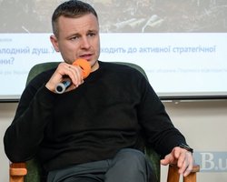 Айфоны, машины и техника: украинцам нужно уменьшить потребление импортных товаров, — министр