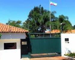 Дипломат из Ирана обвинен в приставании к девочкам