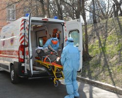 Третья волна коронавируса: за 14 апреля госпитализировали 5 054 пациента