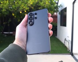 Забудьте про Galaxy S26 Ultra: новий флагман Samsung отримає батарею ємністю до 20 000 мАг