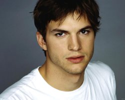 Эштон Кутчер будет работать в Lenovo в качестве инженера-разработчика