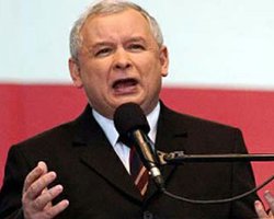 Качиньский публично извинится перед Коморовским за клевету 