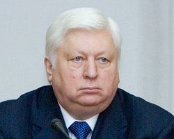 Пшонка обещает дело об избиении депутатов после экспертизы