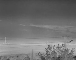 СМИ показали, как войска РФ ведут обстрел из РСЗО рядом с Запорожской АЭС (видео)