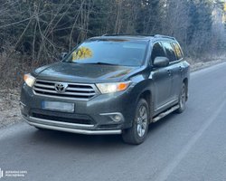 В Ровно замначальника ТЦК и СП получил Toyota Highlander за снятие с розыска