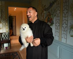 Мошенник продает яхты и пентхаусы "за копейки", чтобы возместить $1,3 млрд инвесторам (фото)