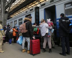 Дорога домой: большинство беженцев не вернутся в Украину, но еще не все потеряно