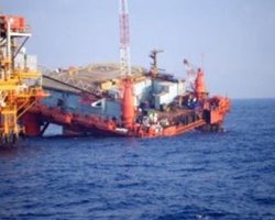 В Мексиканском заливе затонула часть нефтекомплекса