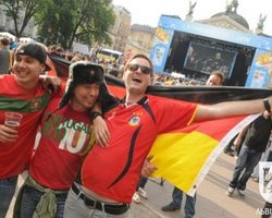 Львовские рестораторы: Иностранным болельщикам очень нравится борщ и не совсем - вареники