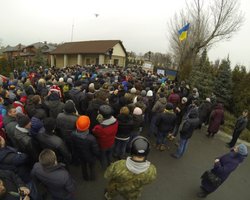 Ценности из Межигорья перевозят в музей на Грушевского