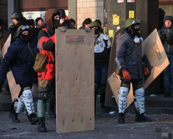 Самооборона Майдана взяла под охрану Верховную Раду