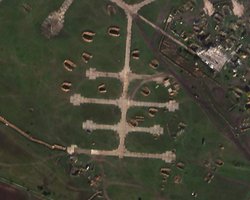 ЗС РФ вивезли всю військову техніку з аеродрому Чорнобаївки, — СтратКом (фото)