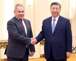 Пока Зеленский ссорился с Трампом, РФ углубляла сотрудничество с Китаем, — ISW