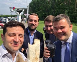 Зеленский порекомендовал способ, который не даст "забронзоветь" и оторваться от людей