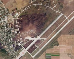 "Не осталось самолетов": в сети показали последствия удара по аэродрому в Саках (фото)