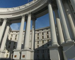 "Воєнний стан" Путіна в захоплених областях: з'явилася реакція МЗС України