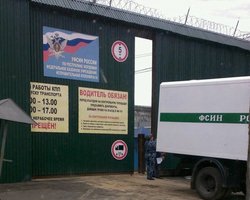 "Доктор Зло": СМИ идентифицировали российского врача, который пытал украинских пленных (видео)