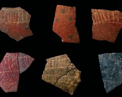 Абстрактному мышлению 60 000 лет: обнаружены древнейшие геометрические узоры человечества (фото)