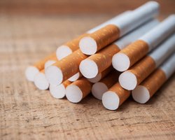 В Україні зростуть акцизи на сигарети: на скільки вони можуть подорожчати вже з квітня