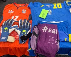 Швеция – Украина: шведы сыграют в привычной нам форме, украинцы – в запасной (фото)