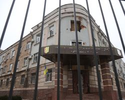 Каждый кабинет заминирован: в Херсоне могут взорвать здание СБУ (видео)